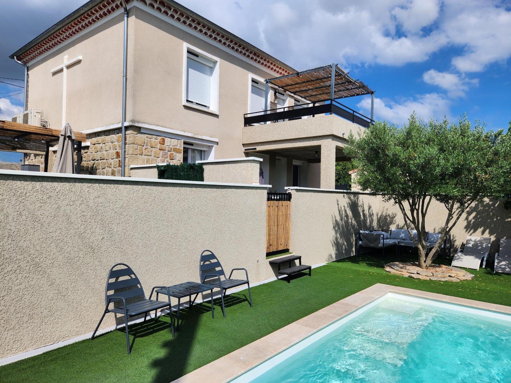 Gites Ma&Lia Sud Ardeche Saint-Etienne-de-Fontbellon Exterior photo
